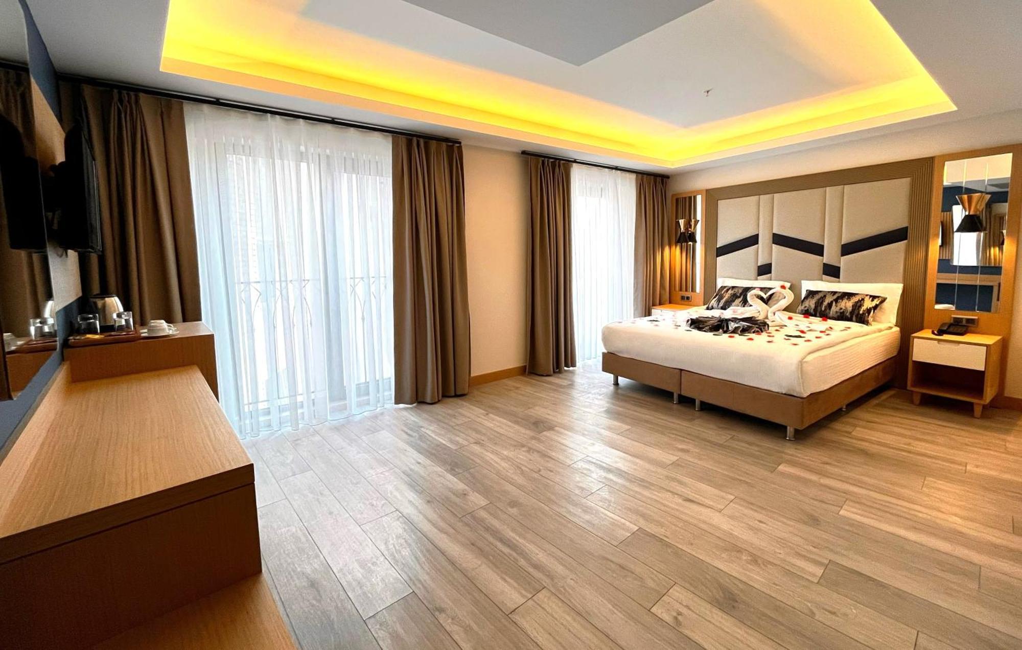 Downtown Sirkeci Hotel Istanbul Bagian luar foto