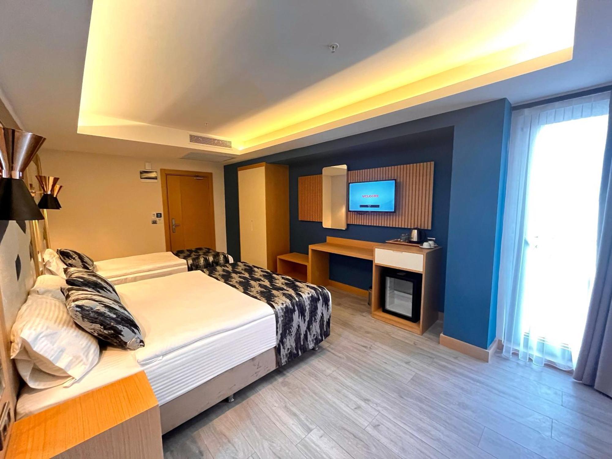 Downtown Sirkeci Hotel Istanbul Bagian luar foto