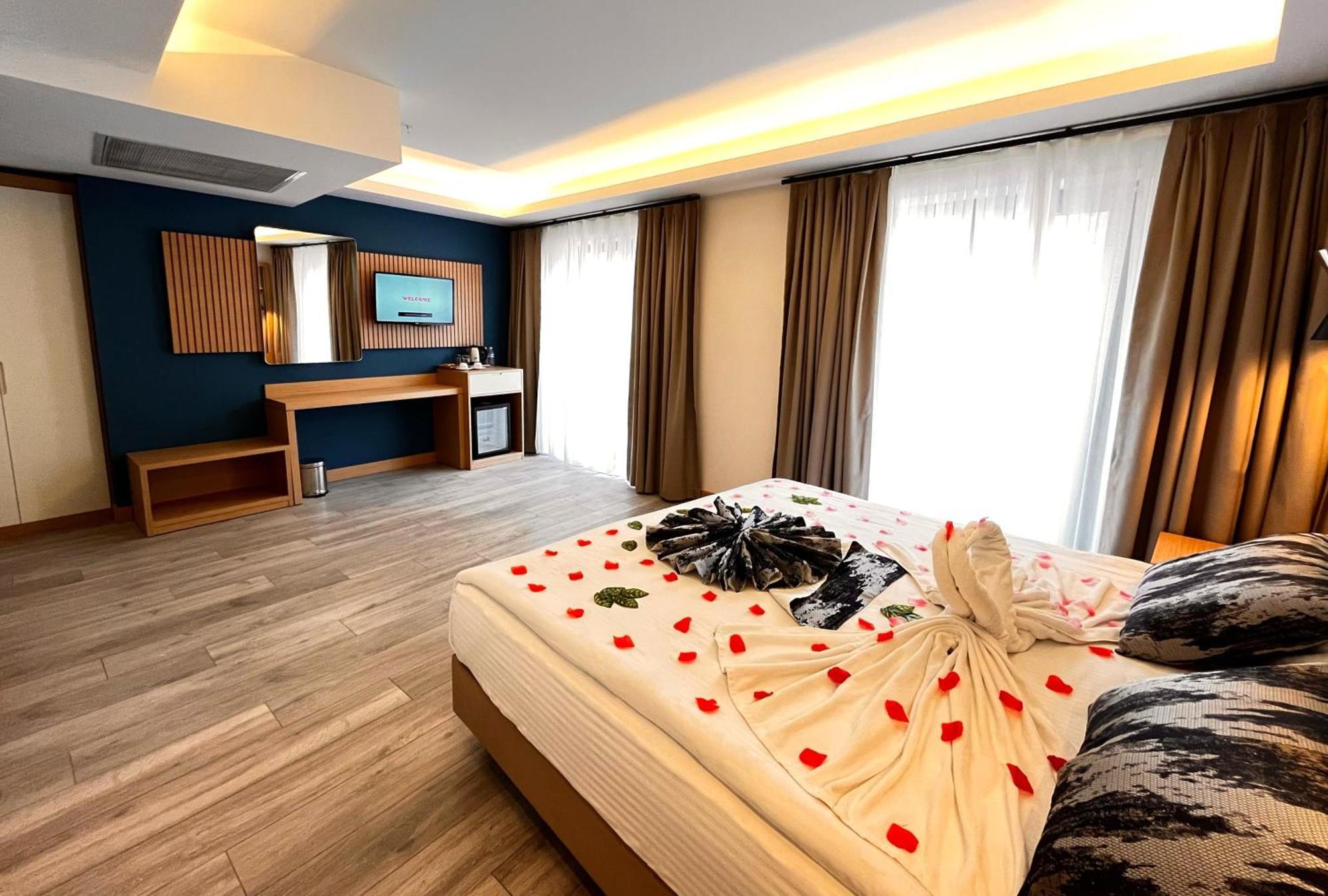 Downtown Sirkeci Hotel Istanbul Bagian luar foto