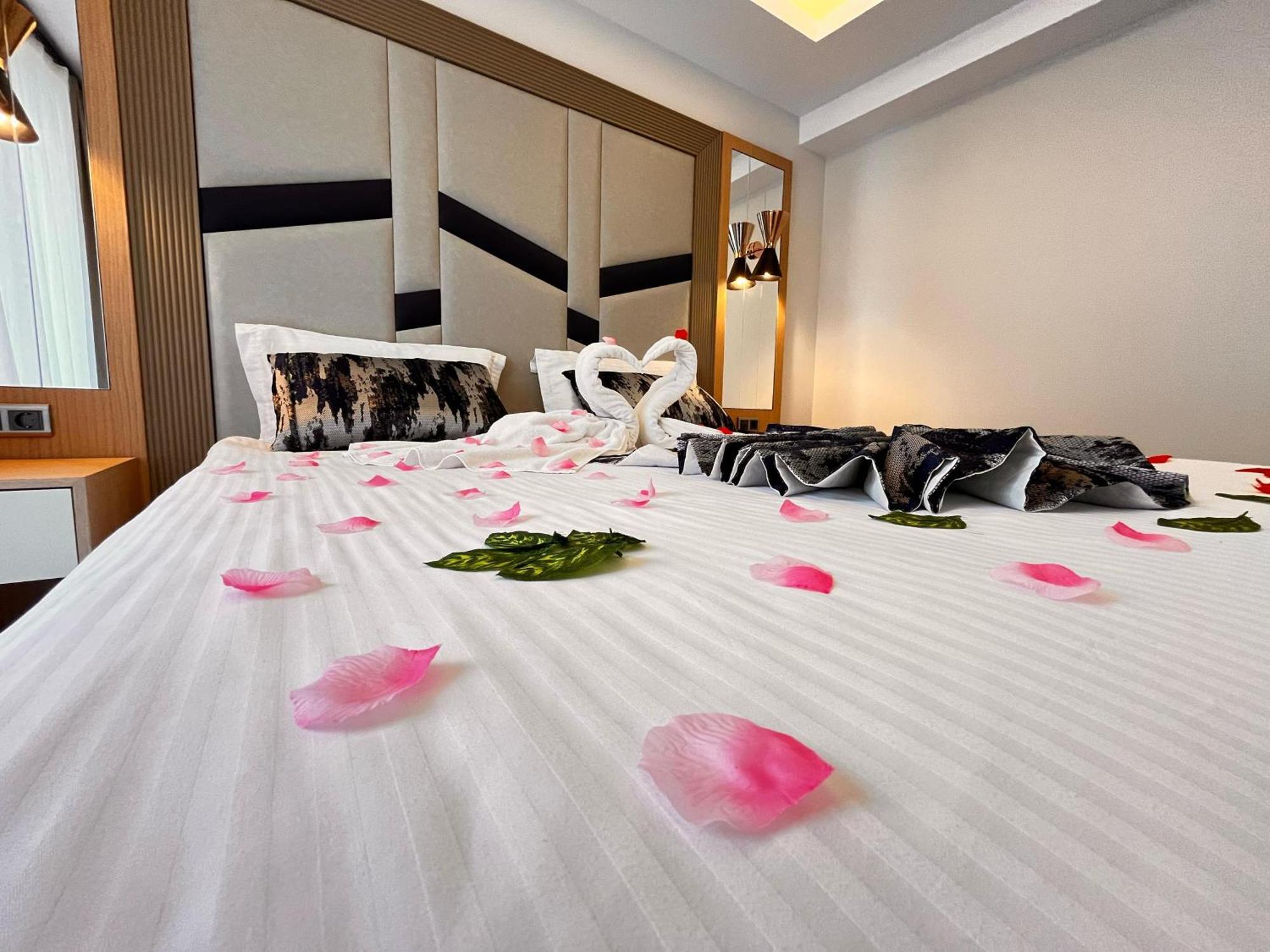 Downtown Sirkeci Hotel Istanbul Bagian luar foto