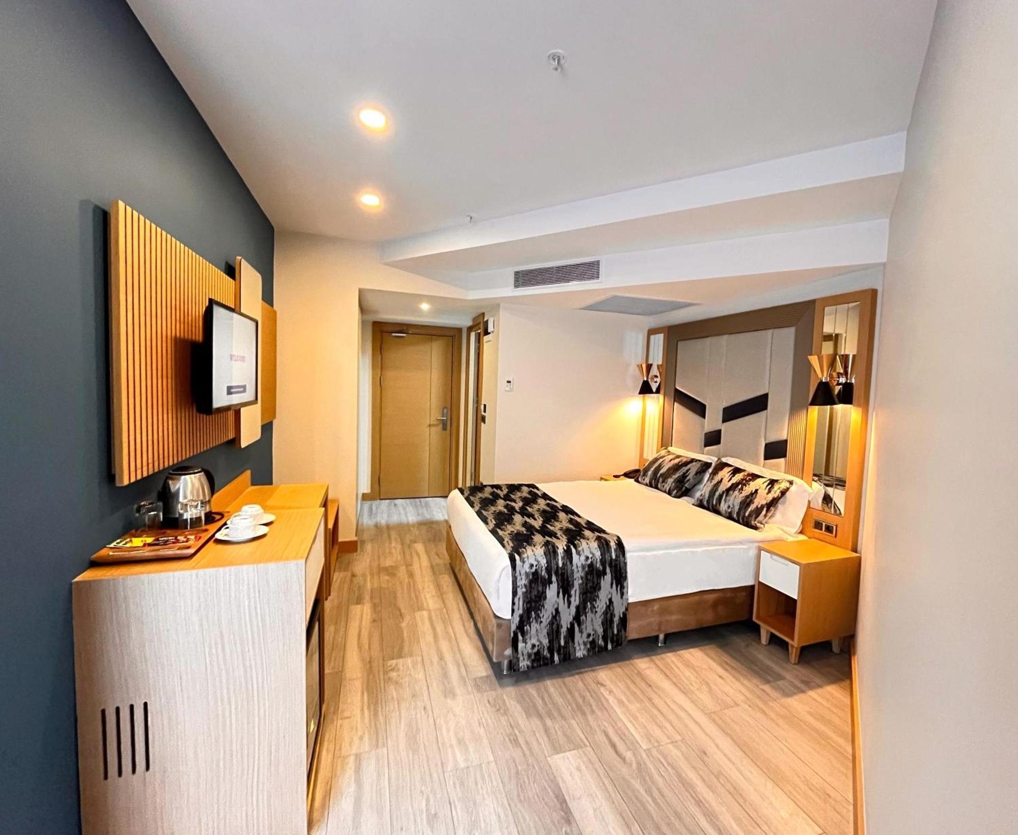 Downtown Sirkeci Hotel Istanbul Bagian luar foto