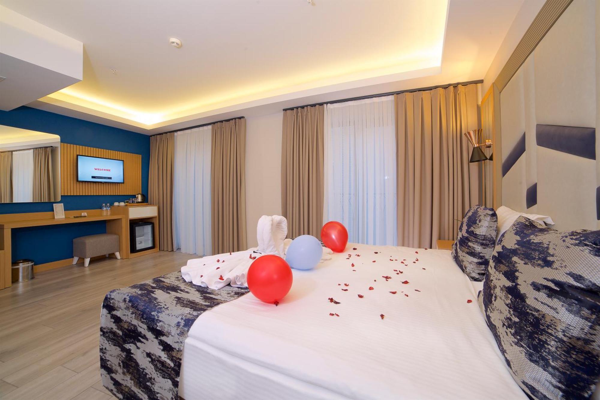 Downtown Sirkeci Hotel Istanbul Bagian luar foto