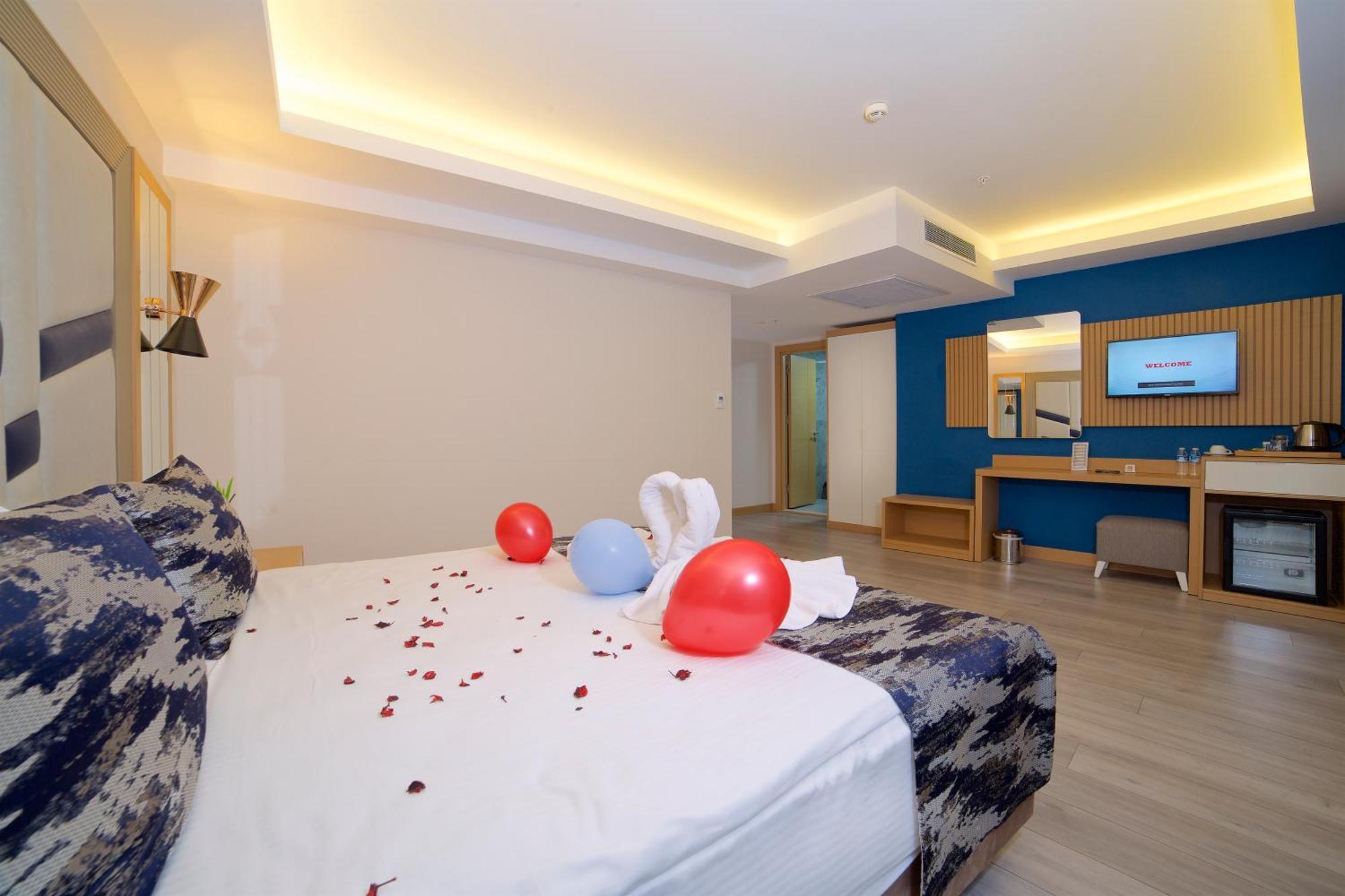 Downtown Sirkeci Hotel Istanbul Bagian luar foto