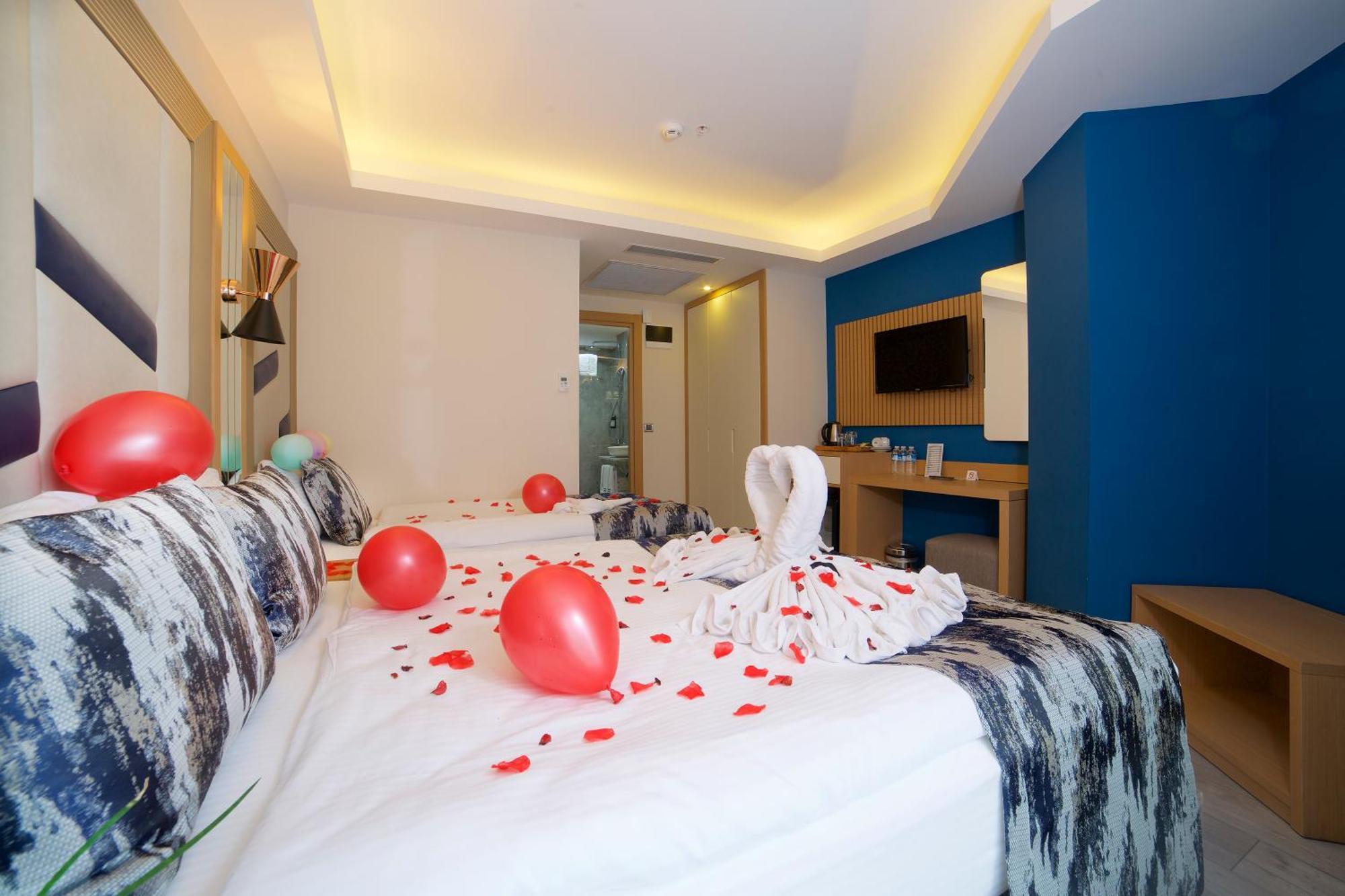 Downtown Sirkeci Hotel Istanbul Bagian luar foto